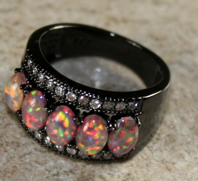 BLACK SILVER Elegant Orange Fire Opal 5 Stone Ring WR41005