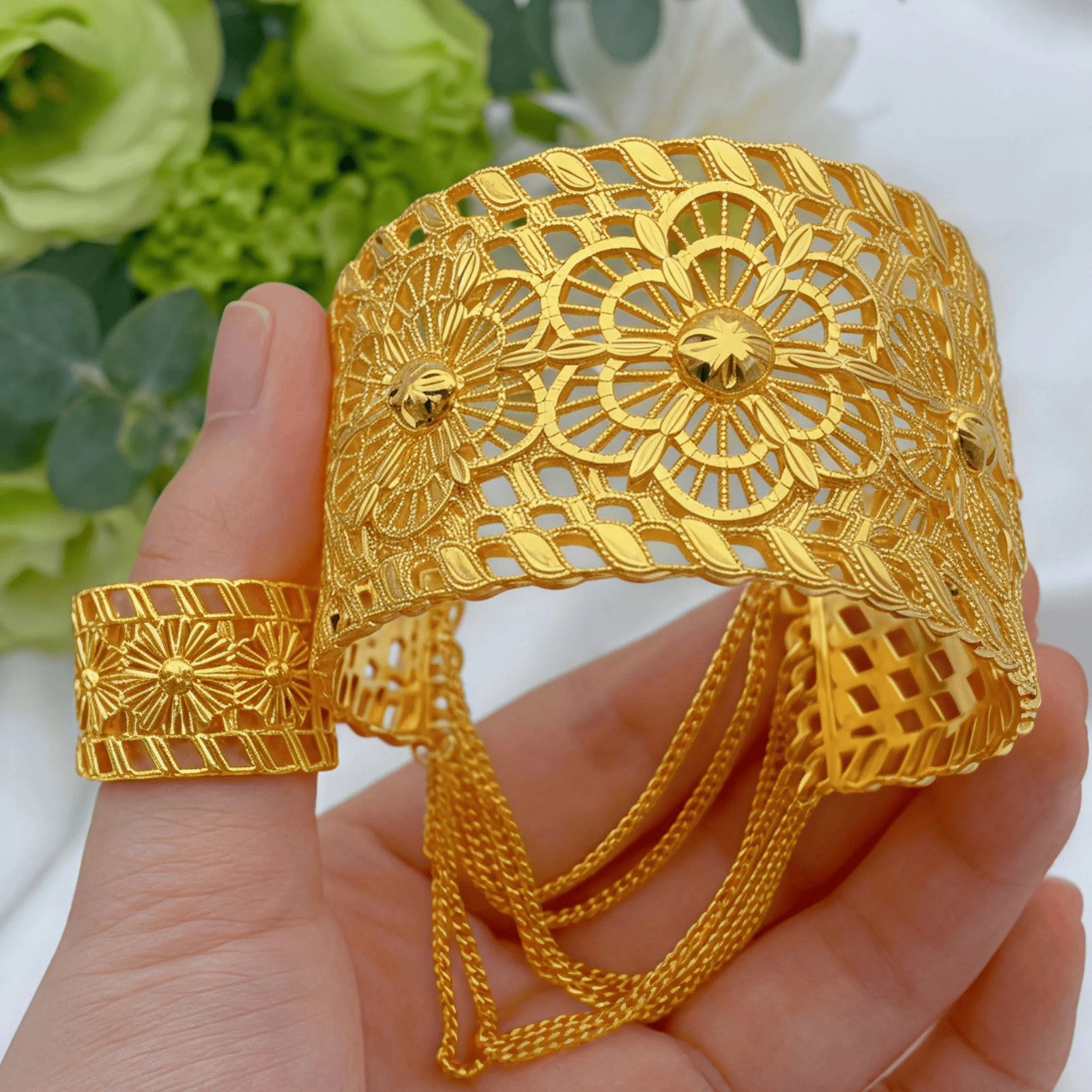 Indian Gold Color Tassel Bracelets Ring for Women Dubai African Hard Charm Bangl