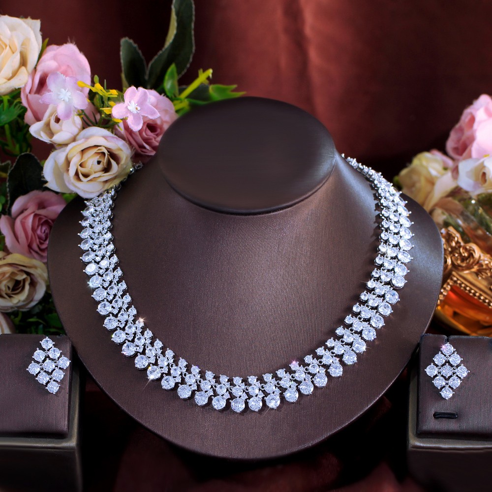 White Gold Plated Cubic Zirconia Round Necklace Earrings Engagement Jewelry Set