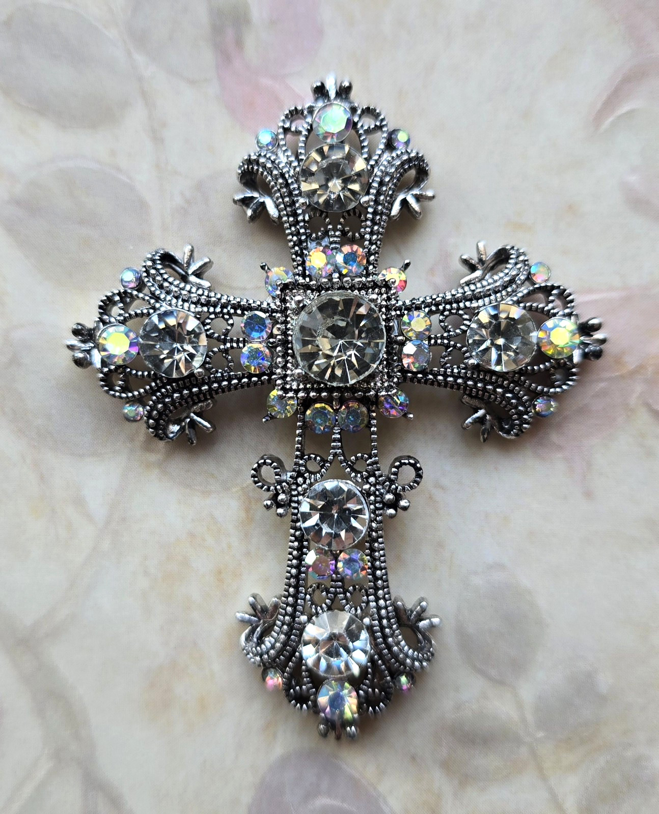 Magnetic Silver Crystal Cross Brooch. Christmas brooch, Easter brooch. Cross pin