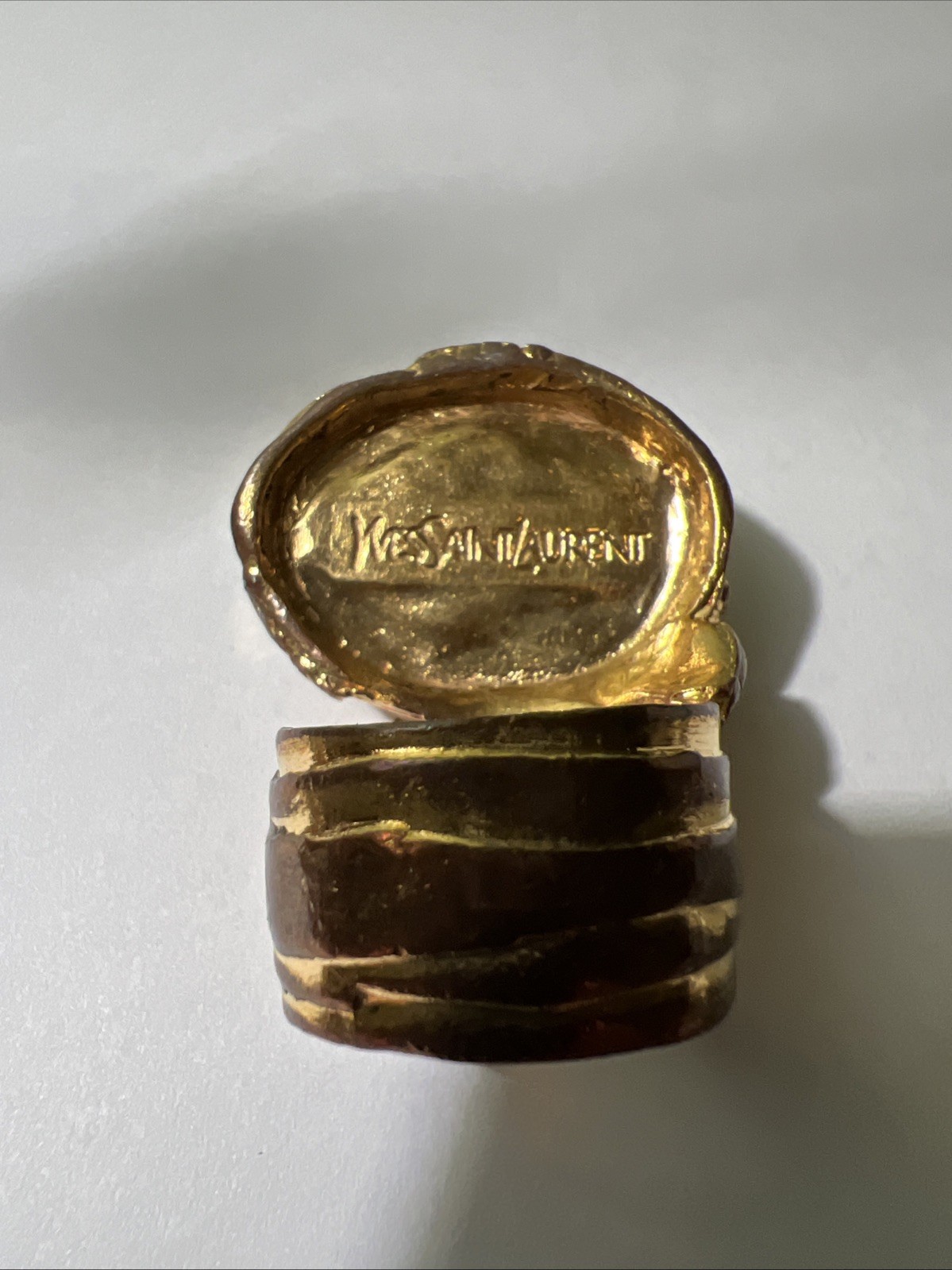 AUTHENTIC YVES SAINT LAURENT RING SIZE 5.5