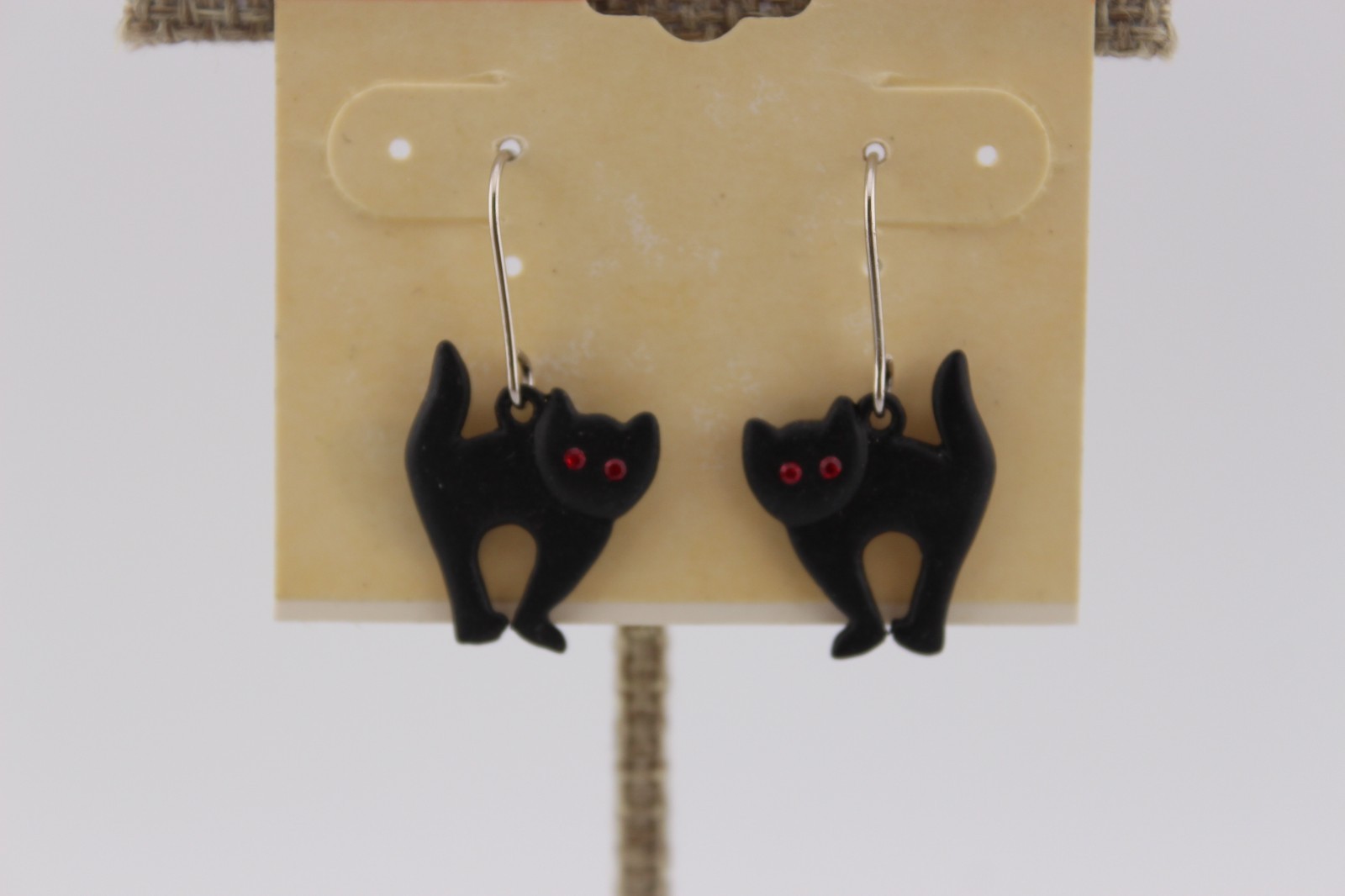 Vtg Claire’s Halloween Black Cat with Red Rhinestone Eyes Earrings New old Stock