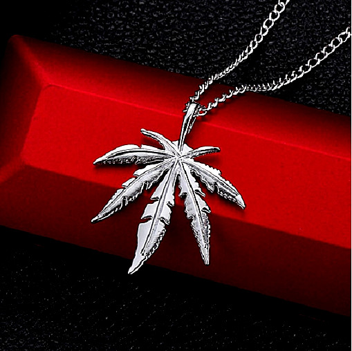 MARIJUANA LEAF Pendant On 925 Sterling Silver 20″ necklace Gold Medal Gift Award
