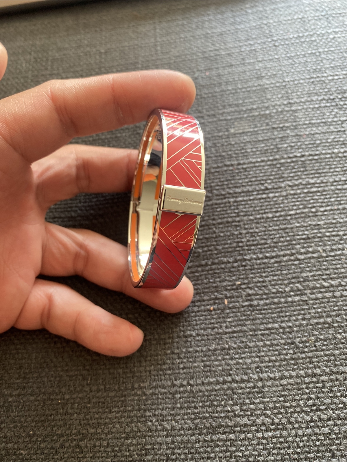 New Without Tags Tommy Bahama Bangle Bracelet Pink Tones Silver On Island Time