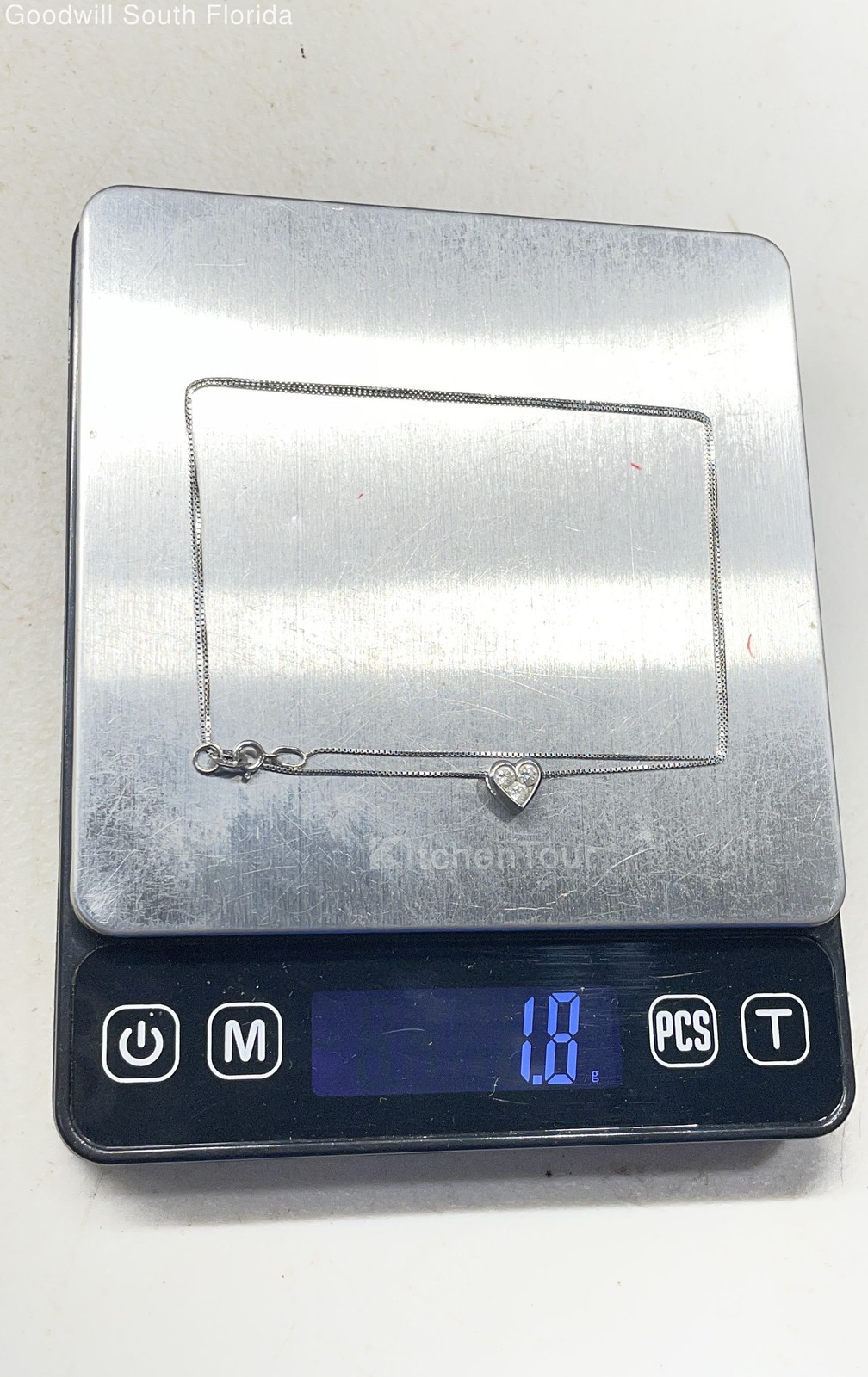 White Gold 14K With Diamonds Chain (Stamped 14K-Tested 13.91KT,13.92KT) 1.8g