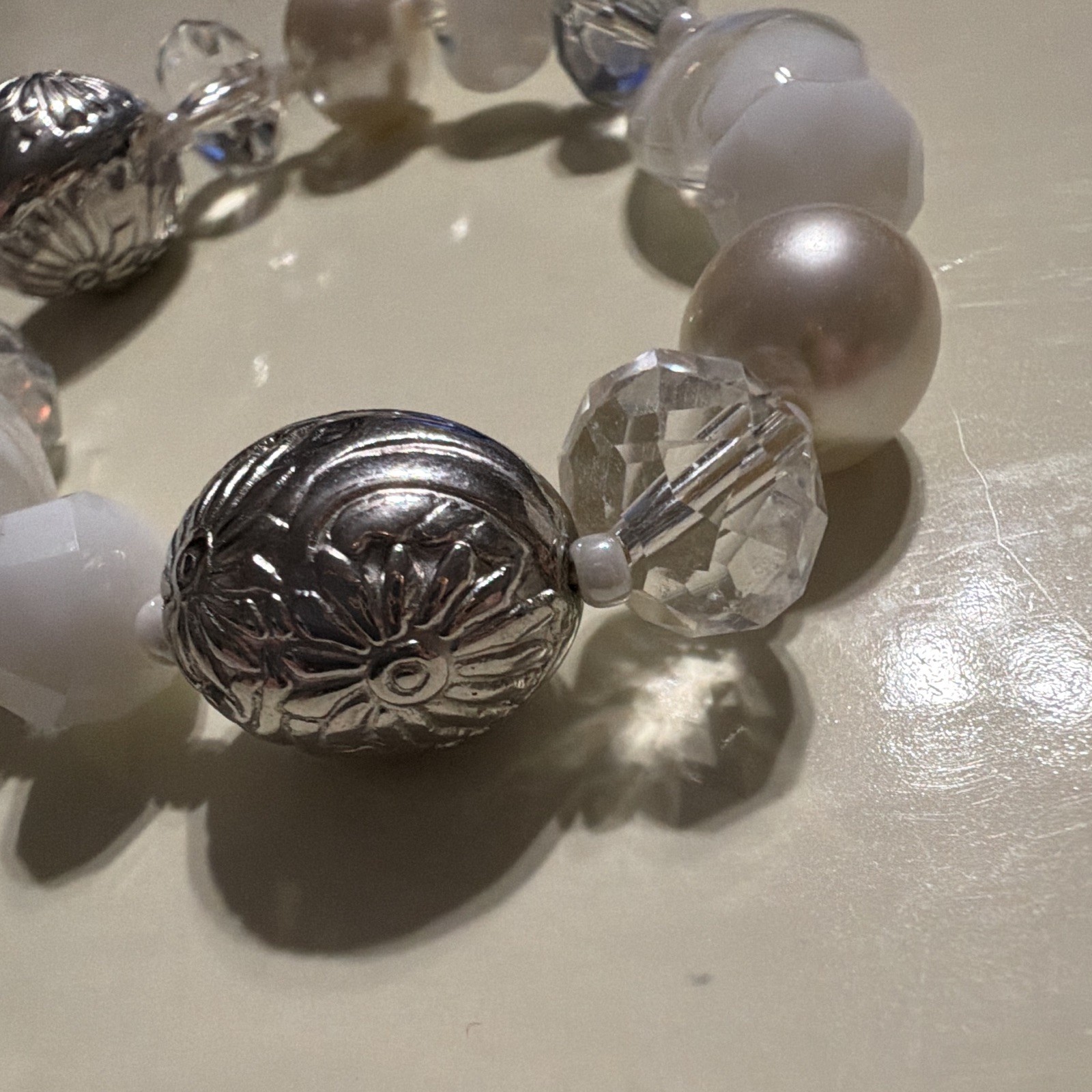 Silver Tone White Clear Glass Beaded Stretch Bracelet Oval Beads Elastic