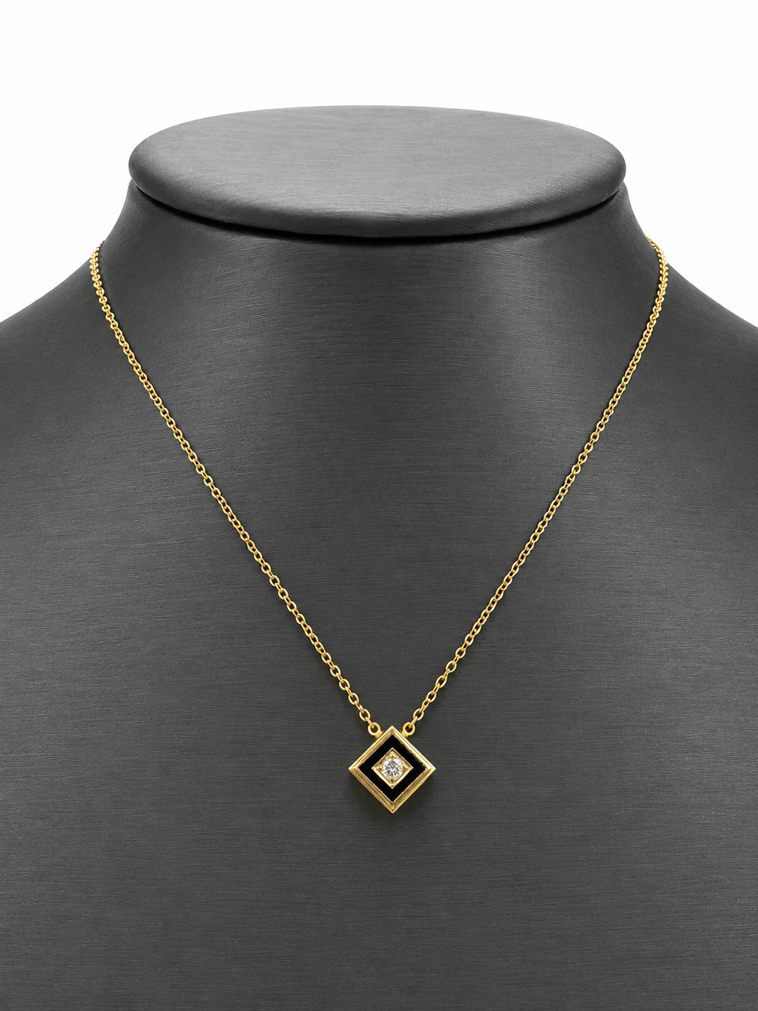 18k Yellow Gold Natural Diamond and Black Enamel Pendant 2.6 grams