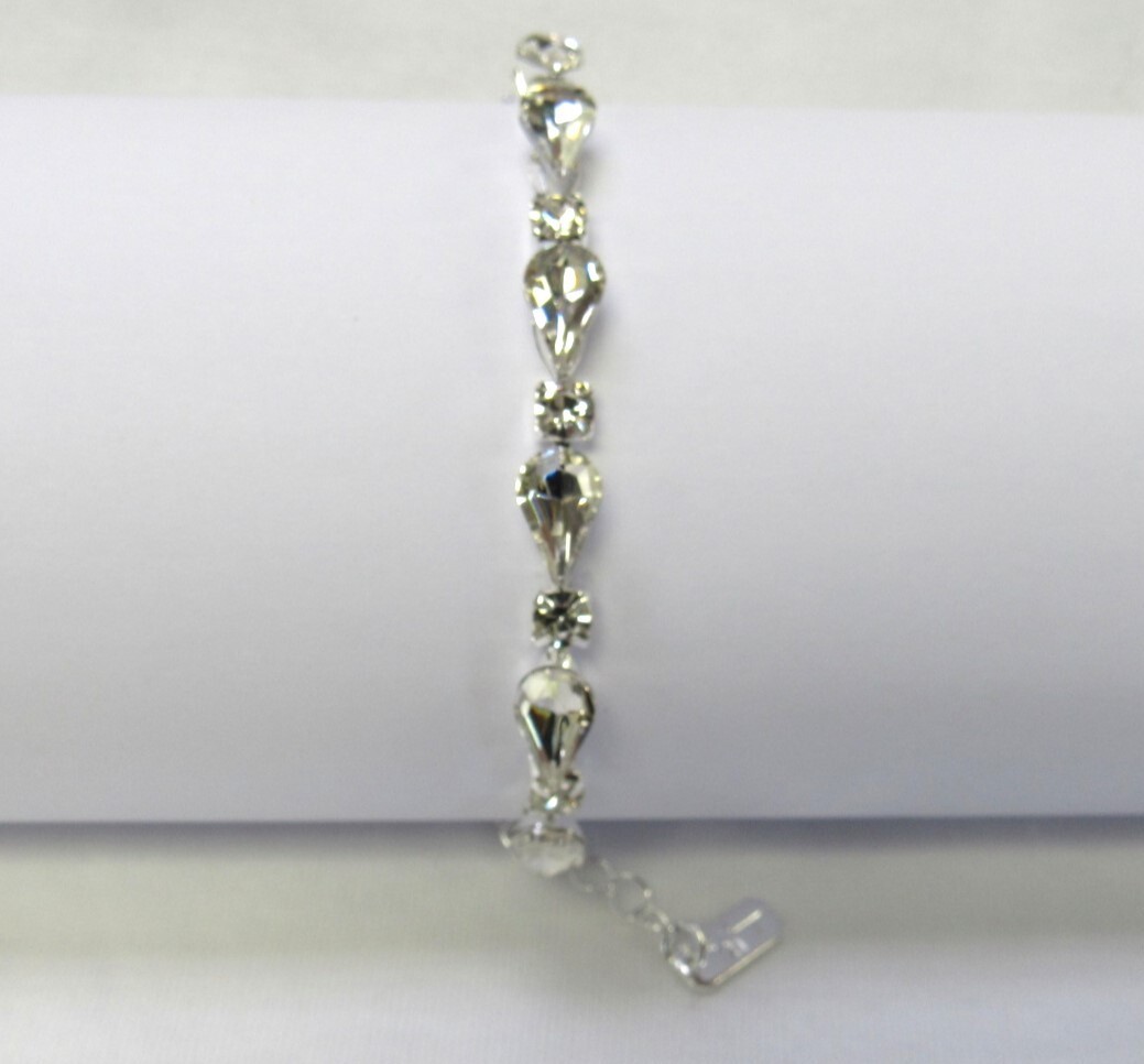 Silver Rhinestone Crystal Teardrop Sparkle Bracelet Prom Special Occasion # 3097