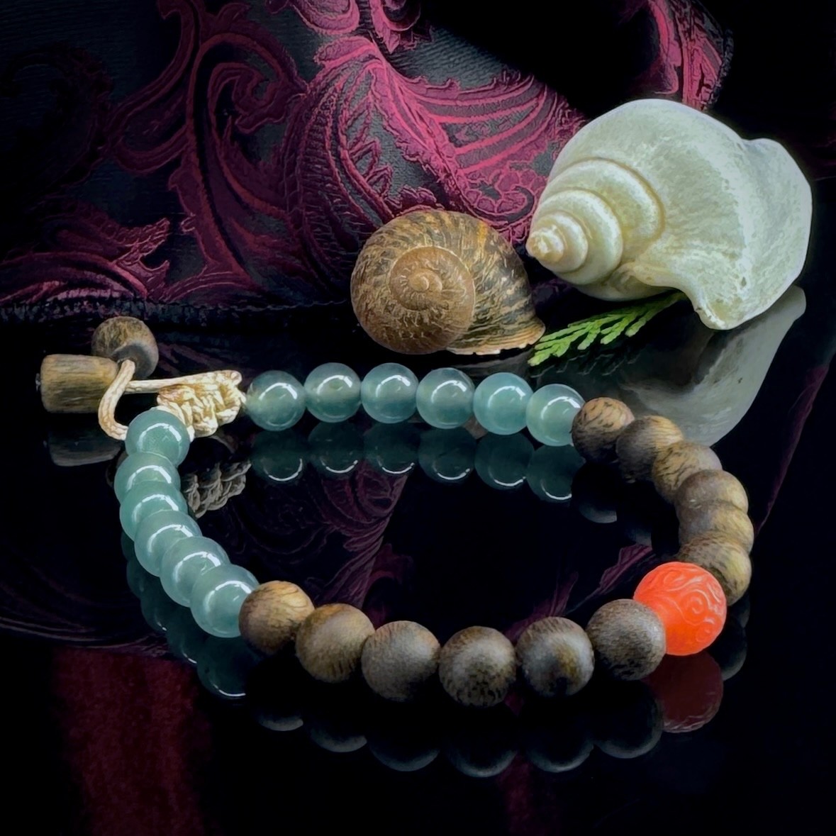 Aromatic Bracelet w Blue Guatemalan Jade Agarwood Nanhong South Red Agate 26M005