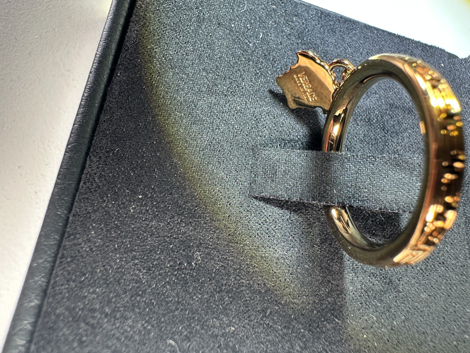 NWT Versace Greca Gold Tone Medusa Charm Ring Light Gold Authentic