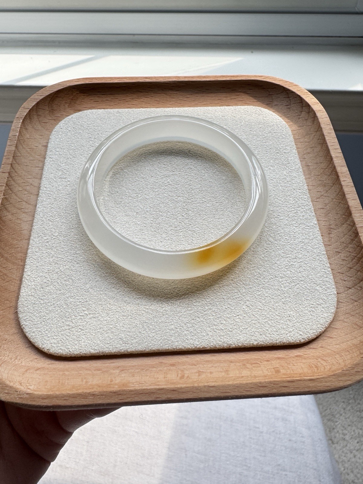 Natural Agate Bangle Bracelet – White mix with yellow in 52-53mm