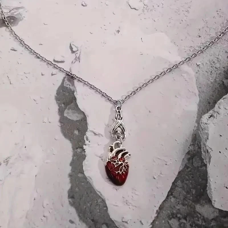 Gothic Vampire Bat Bloody Heart Pendant Necklace Pagan Witch Halloween Jewelry
