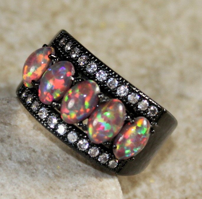 BLACK SILVER Elegant Orange Fire Opal 5 Stone Ring WR41005