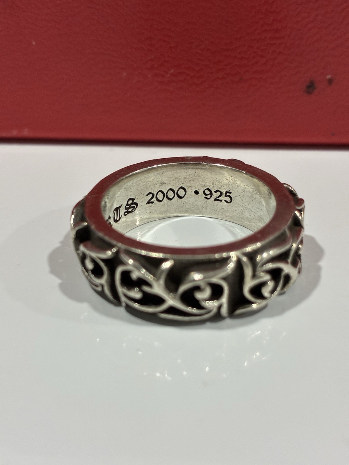 chrome hearts ring size 9 ( 19.2mm)
