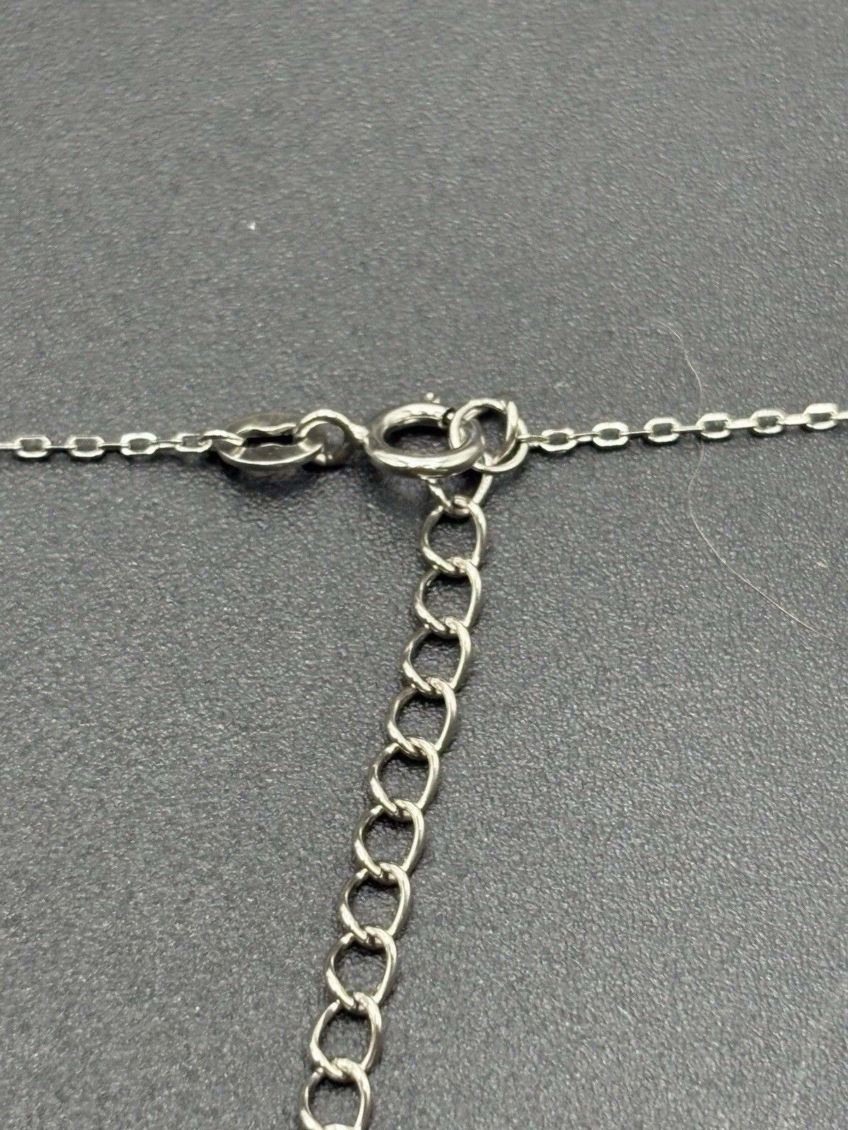 New Condition 18″ Sterling Silver Black Cubic Zirconia Paper Clip Necklace 925