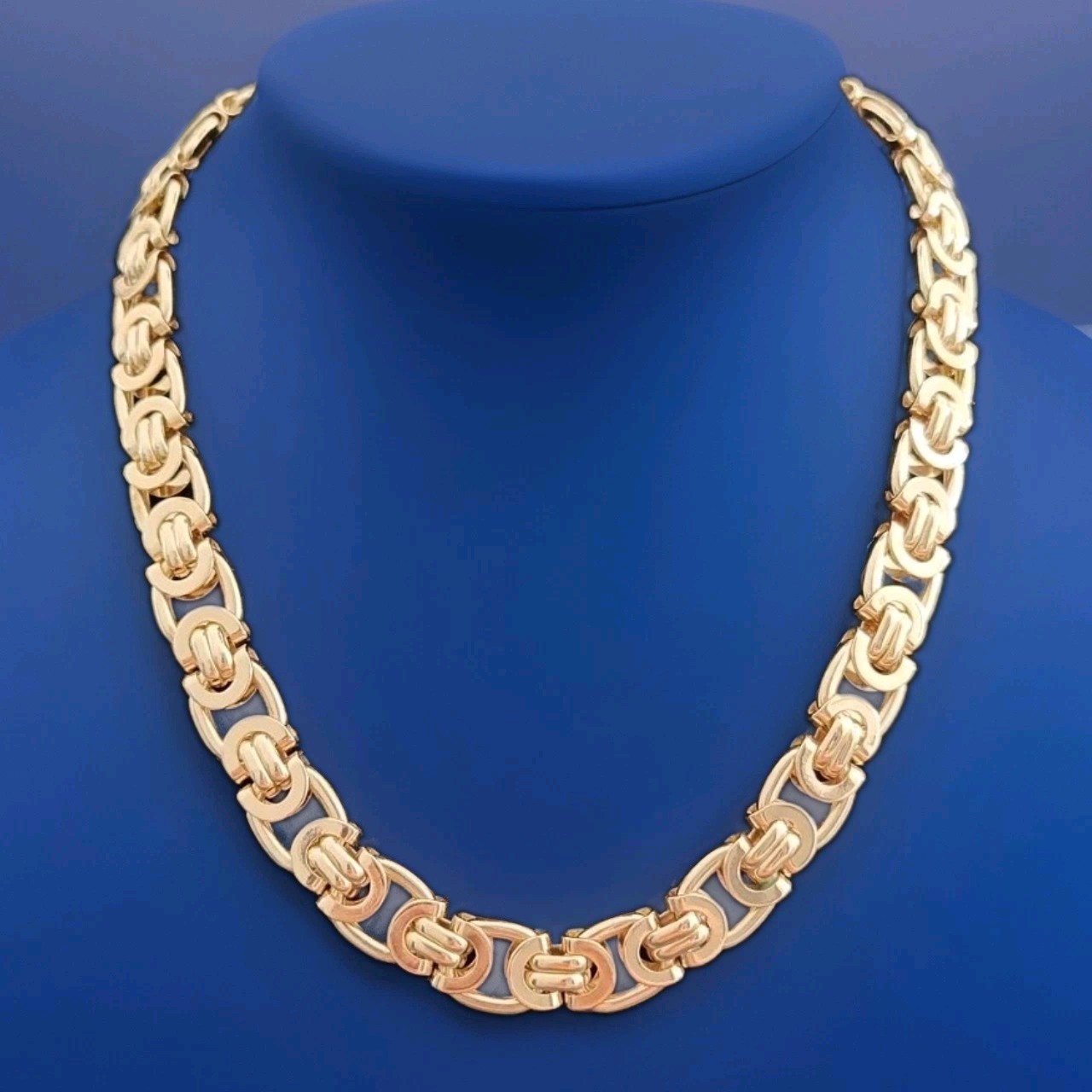Banana Republic Gold Tone Chunky Link Collar Necklace Chain 18″