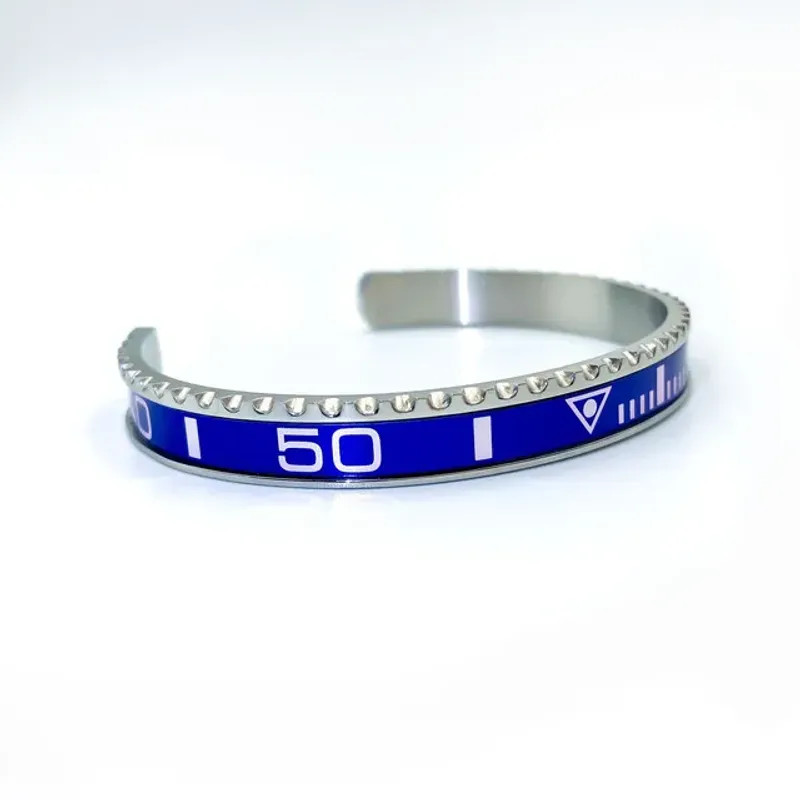 Men and Women Stainless Steel Personality Bracelets Digital Speedometer Bracelet