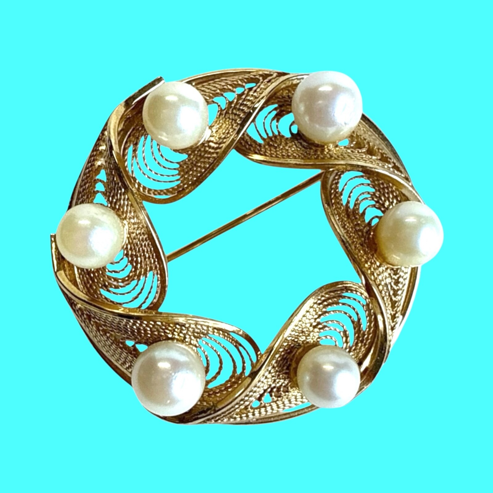 Vtg. Round Pearl Brooch 14k Gold Filled Filigree 6 – 5.8 mm Pearls 1.3” Diameter