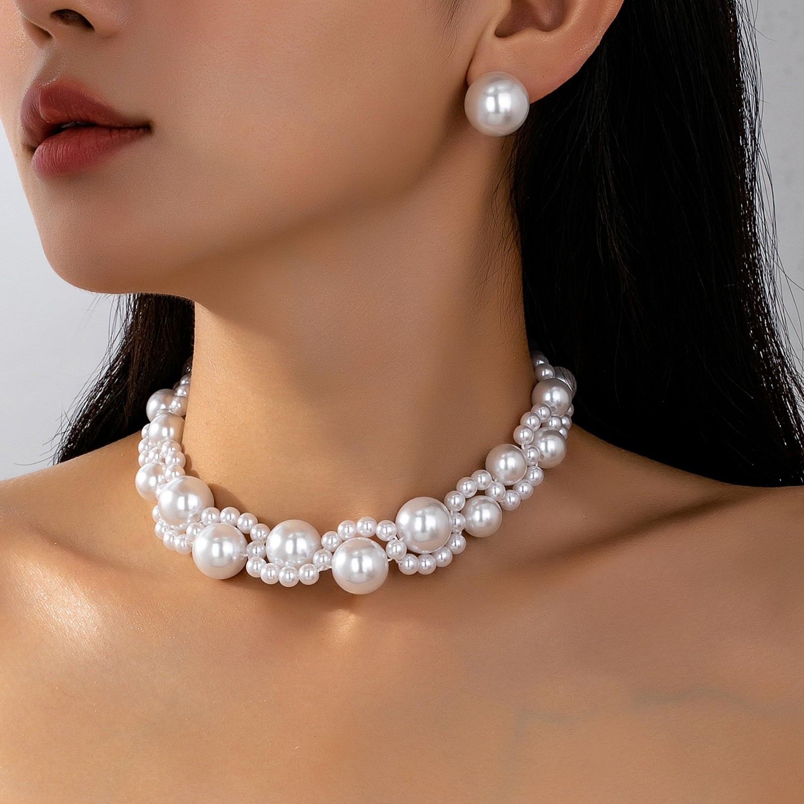 Chunky White Faux Pearl Choker Necklace for Women – Statement Wedding Jewelry Gi