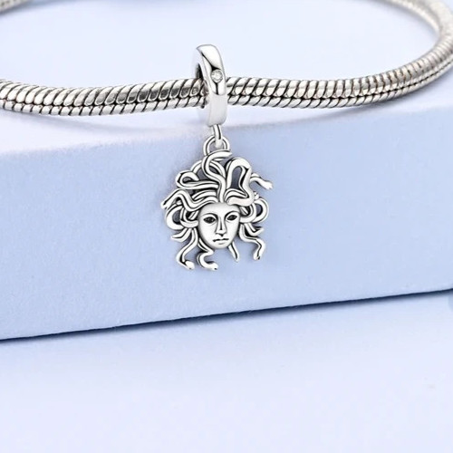 GREEK MYTHOLOGY MEDUSA SNAKE HEAD STERLING SILVER BRACELET CHARM PENDANT & POUCH