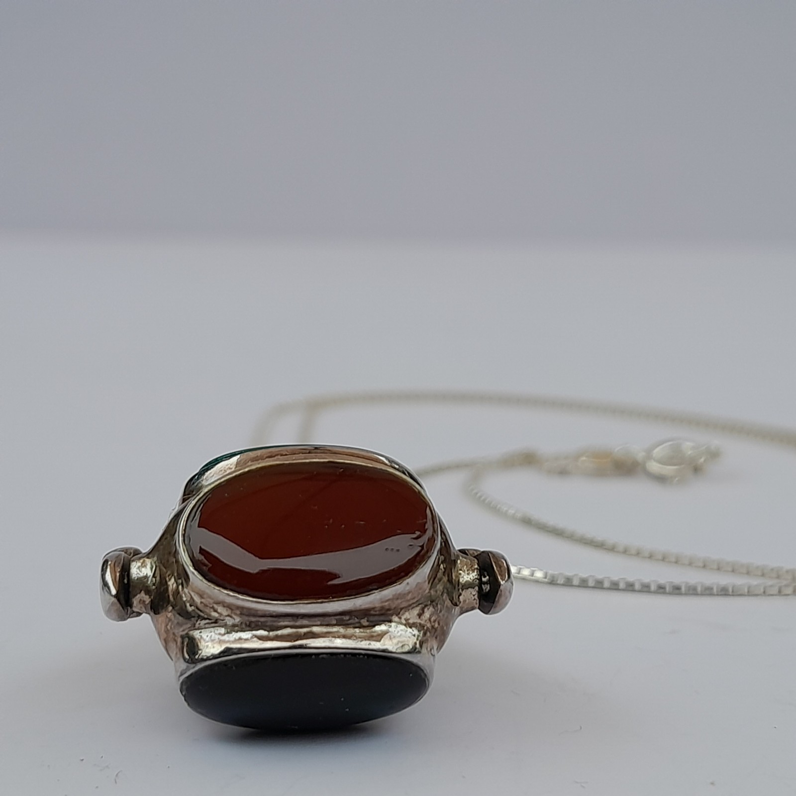Vtg Sterling Silver Four-Sided Spinner Fob Pendant Necklace Red Black Stone 925