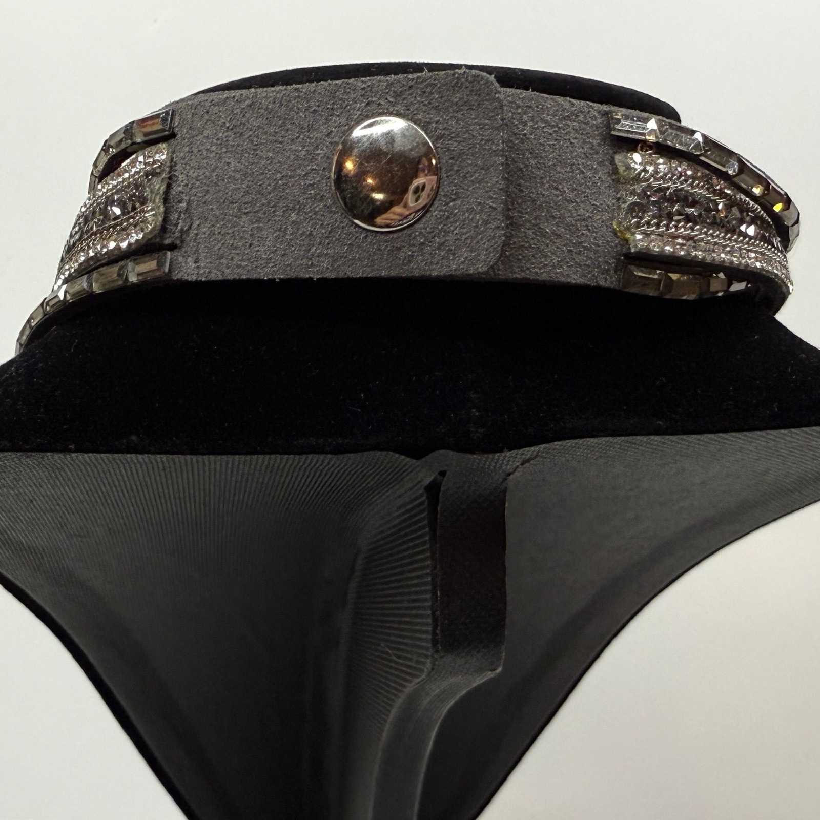 Rhinestone Statement Choker Necklace Silver Vegan Suede Gray Wrap Jewelry 16.5in