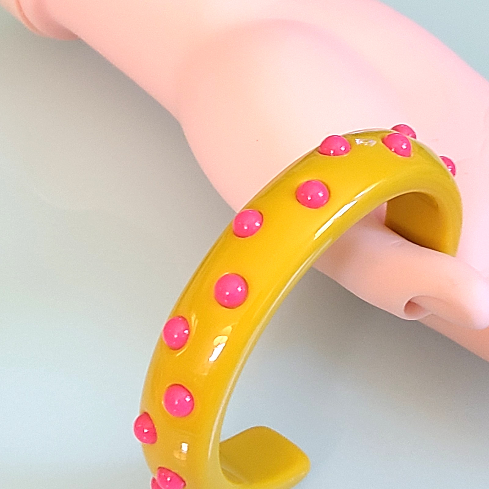 SALE FAB 1/2 INCH WIDE ACRYLIC RESIN POLK A DOTS CUFF YELLOW PINK DOT BRACELET