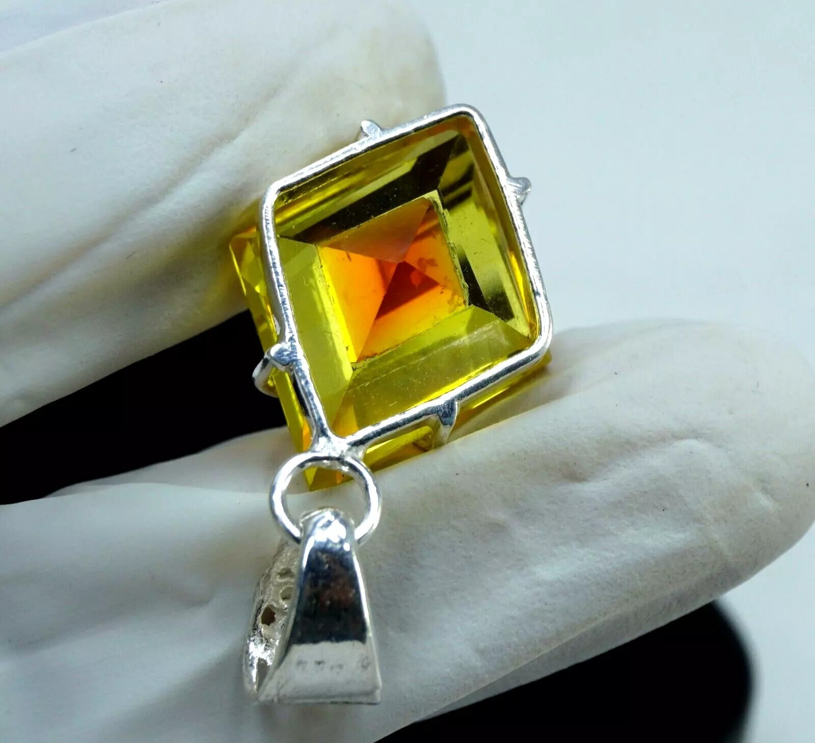 Fancy Natural 34.50 Ct Unheated Rare Pitambari Sapphire 925 Silver Pendant Gem