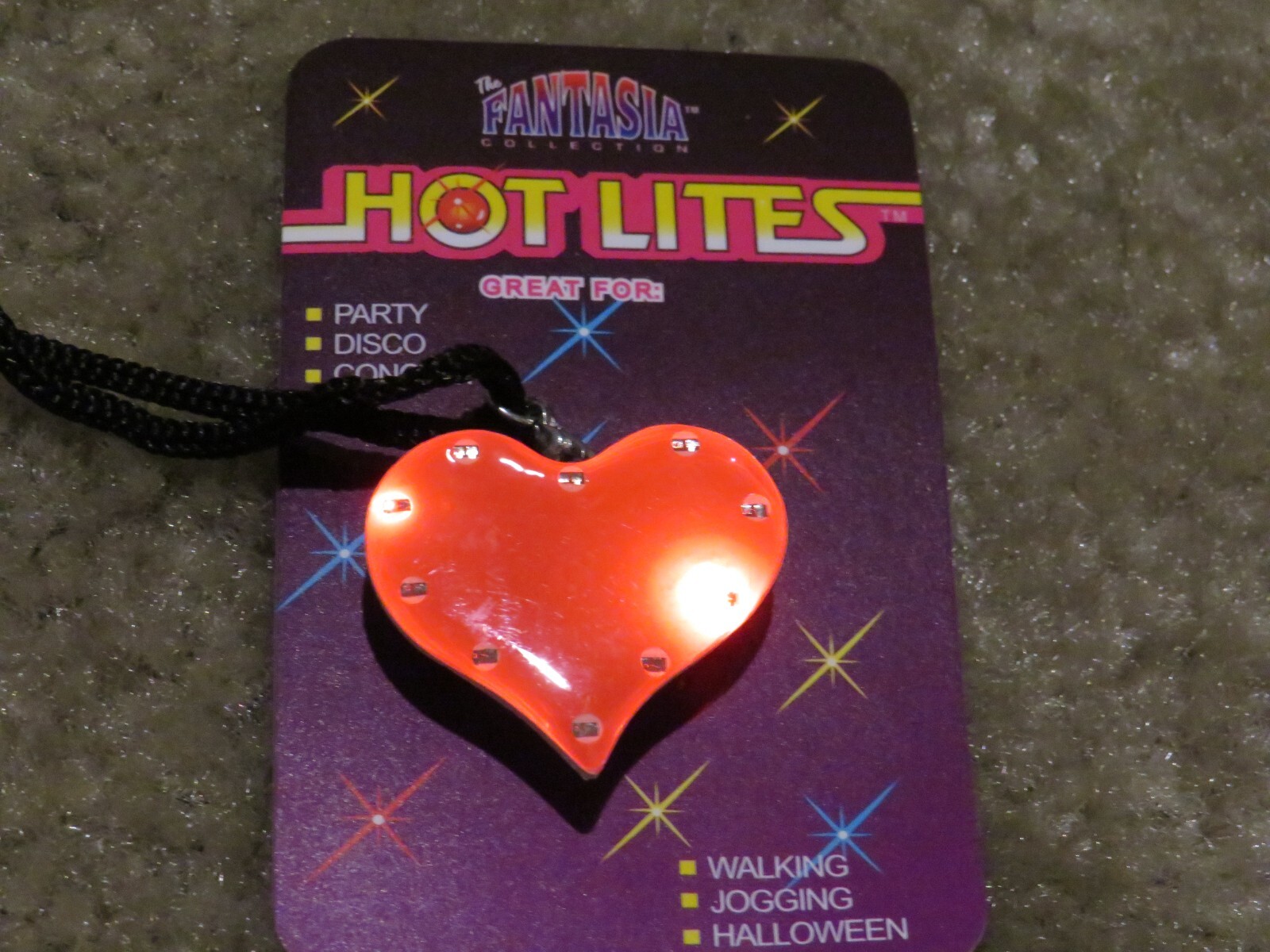 QTY 20 Heart Battery Flashing Red Light charm Necklace club Rave Party Favor LED