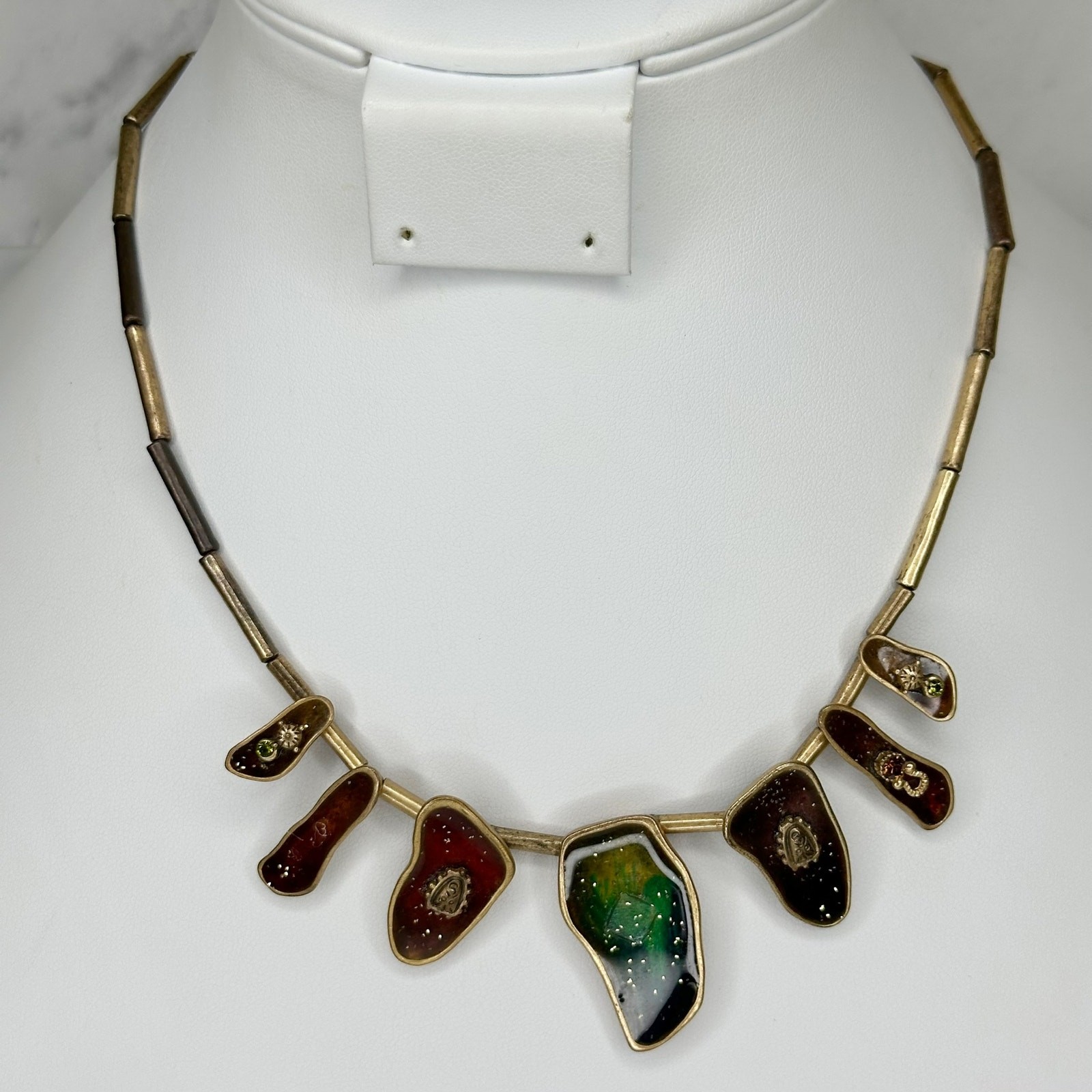 Chico’s Multicolor Resin Organic Shape Bib Necklace Gold Tone Bar Link