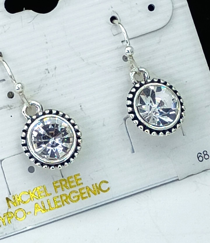 Green Silver Rhinestone Bracelet & Main Street Hypo-Alergenic Pierced Earrings