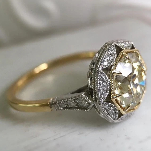 3ct Cubic Zirconia engagment ring 14k gold plated 925 silver