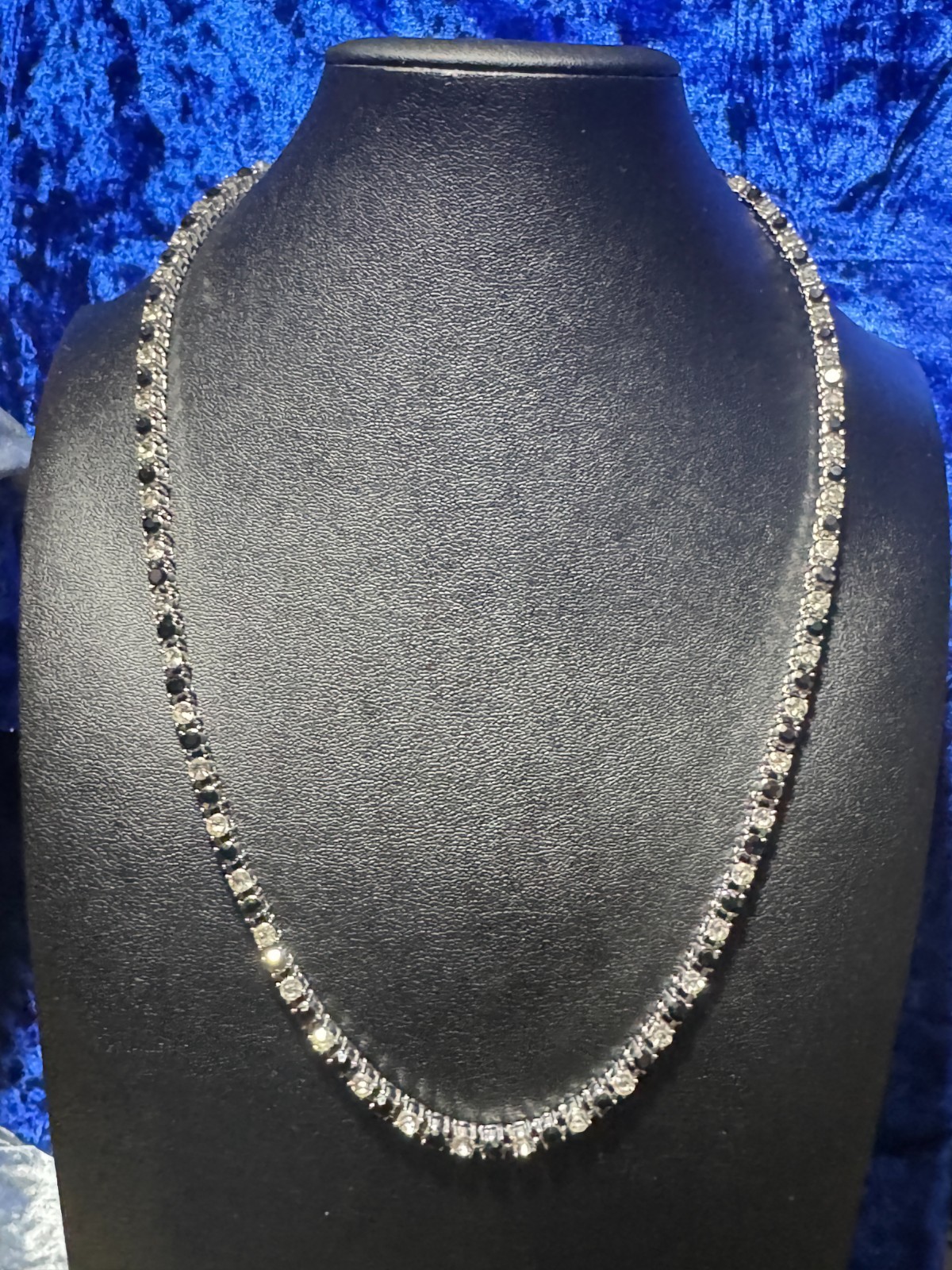 Black & White Tennis Necklace High Quality & Sparkling 4Mm Luxurious 24″ Unisex