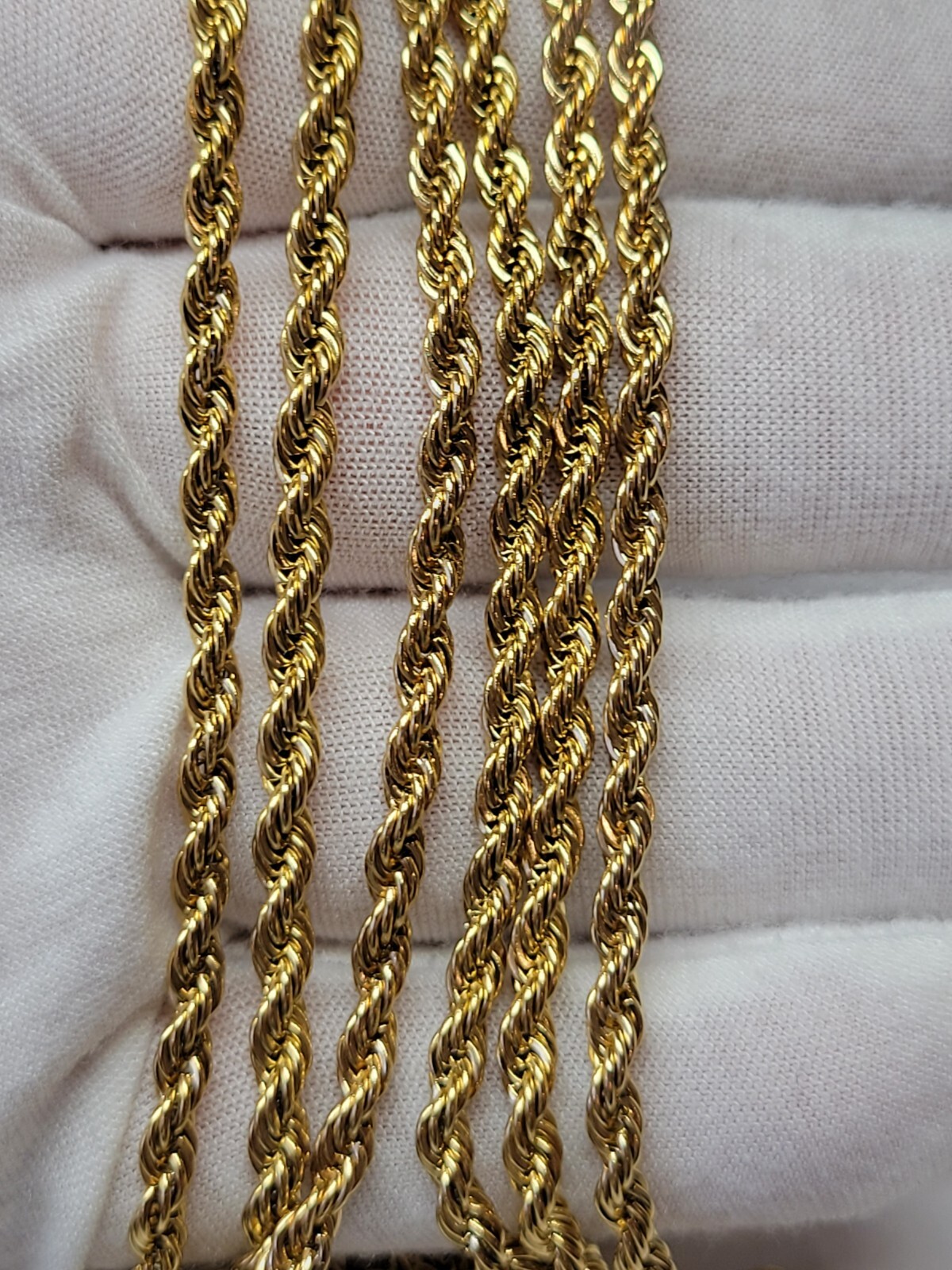 Stainless Steel Gold Plated Rope Chain Necklace 4mm Size 16″ to 26″ Unisex, Men