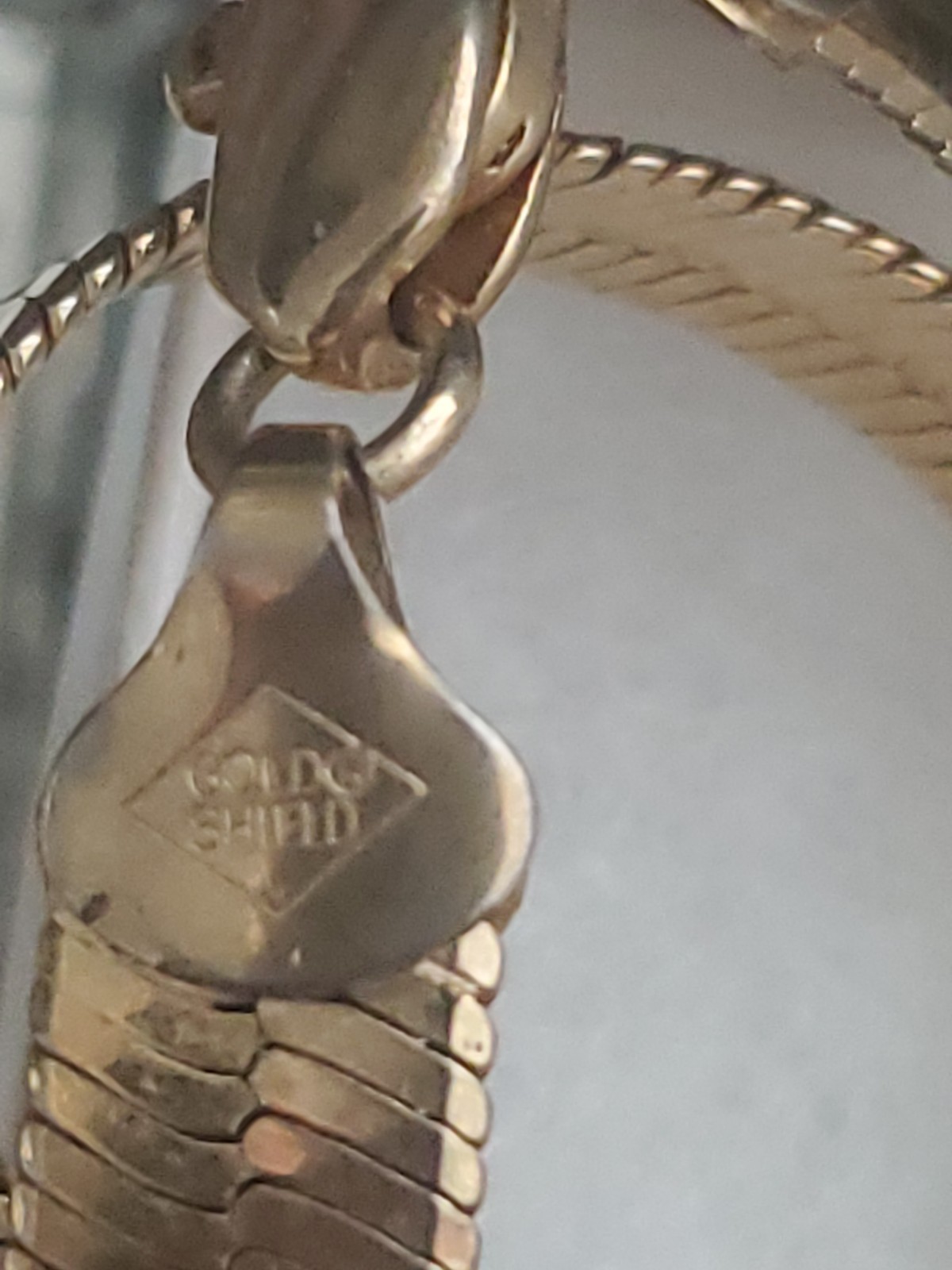 Vintage Men Or Lady Herringbone Wide Flat Chain Necklace 22” Gold Plated