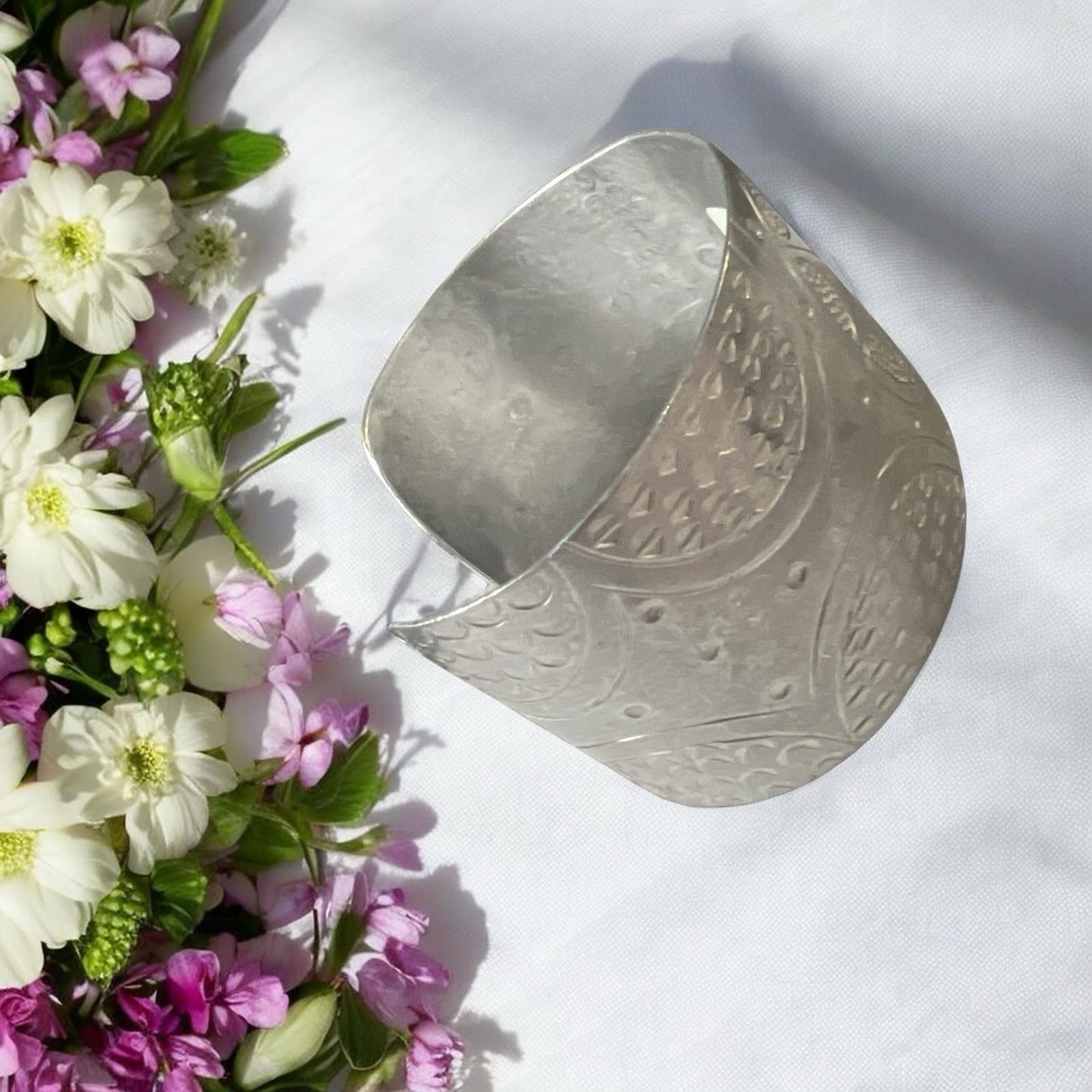 Womens’s Wide Geometric Sun Cuff Silver Aluminum Bracelet Fashion Jewelry Boho