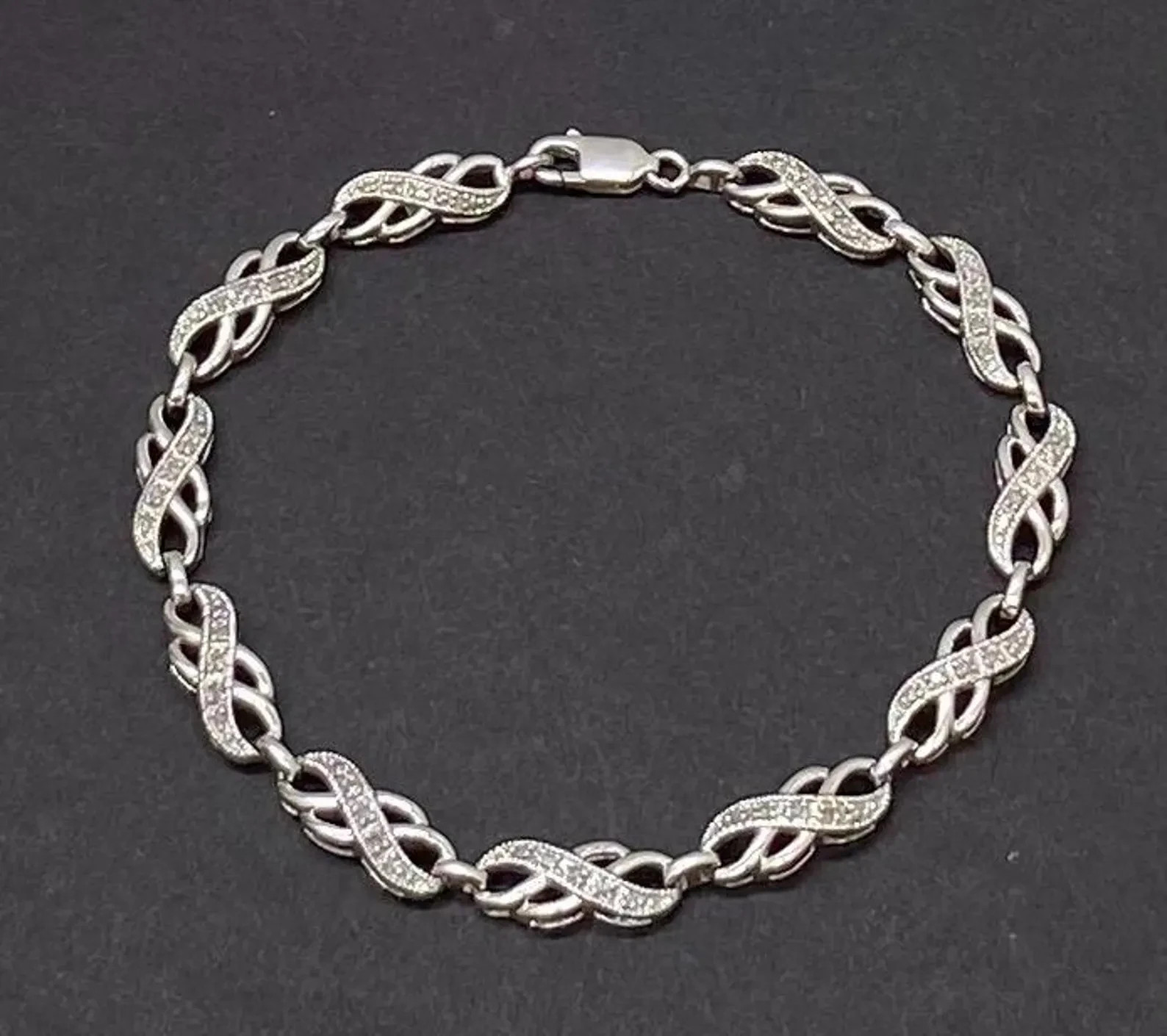 3 Ct Round Cut Simulated Diamond Infinity Tennis Bracelet 14k White Gold Plated