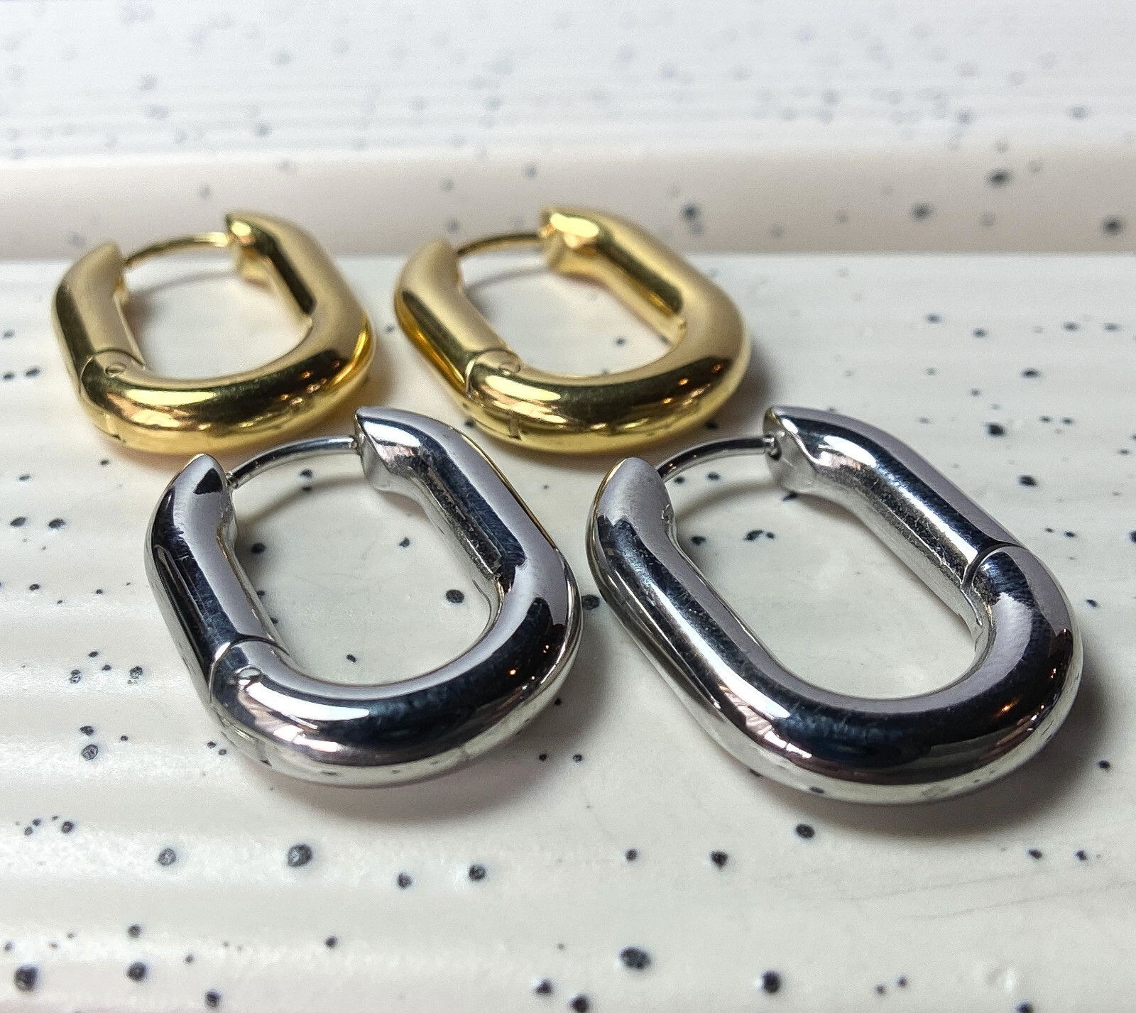 PAIR Rounded Rectangle Hinged Hoop Earrings 316L Stainless Steel 18g Hinge