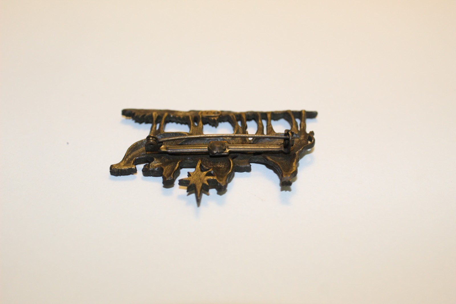 Vintage JJ Signed Three Wise Men Brooch Gold Brown Tone Star 1.5×2.25”