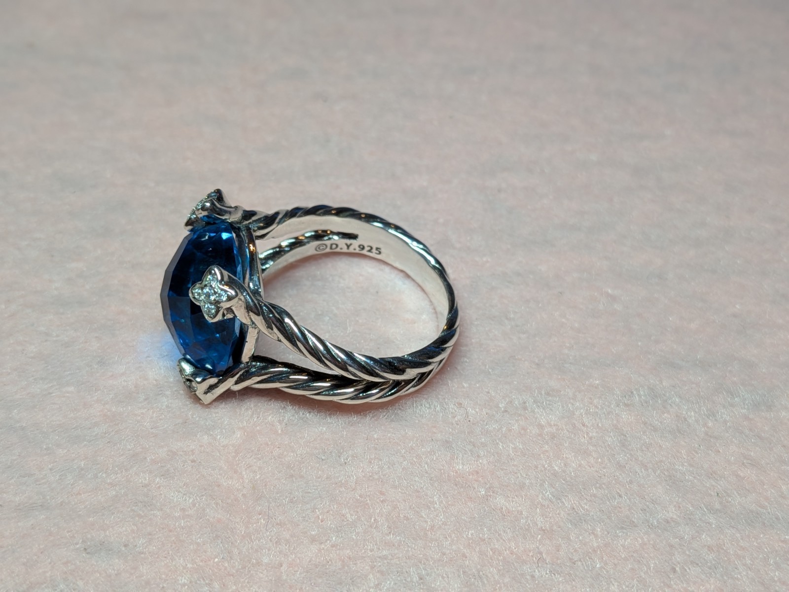 David Yurman Sterling Silver 925 Blue topaz ring size 8.5 authentic