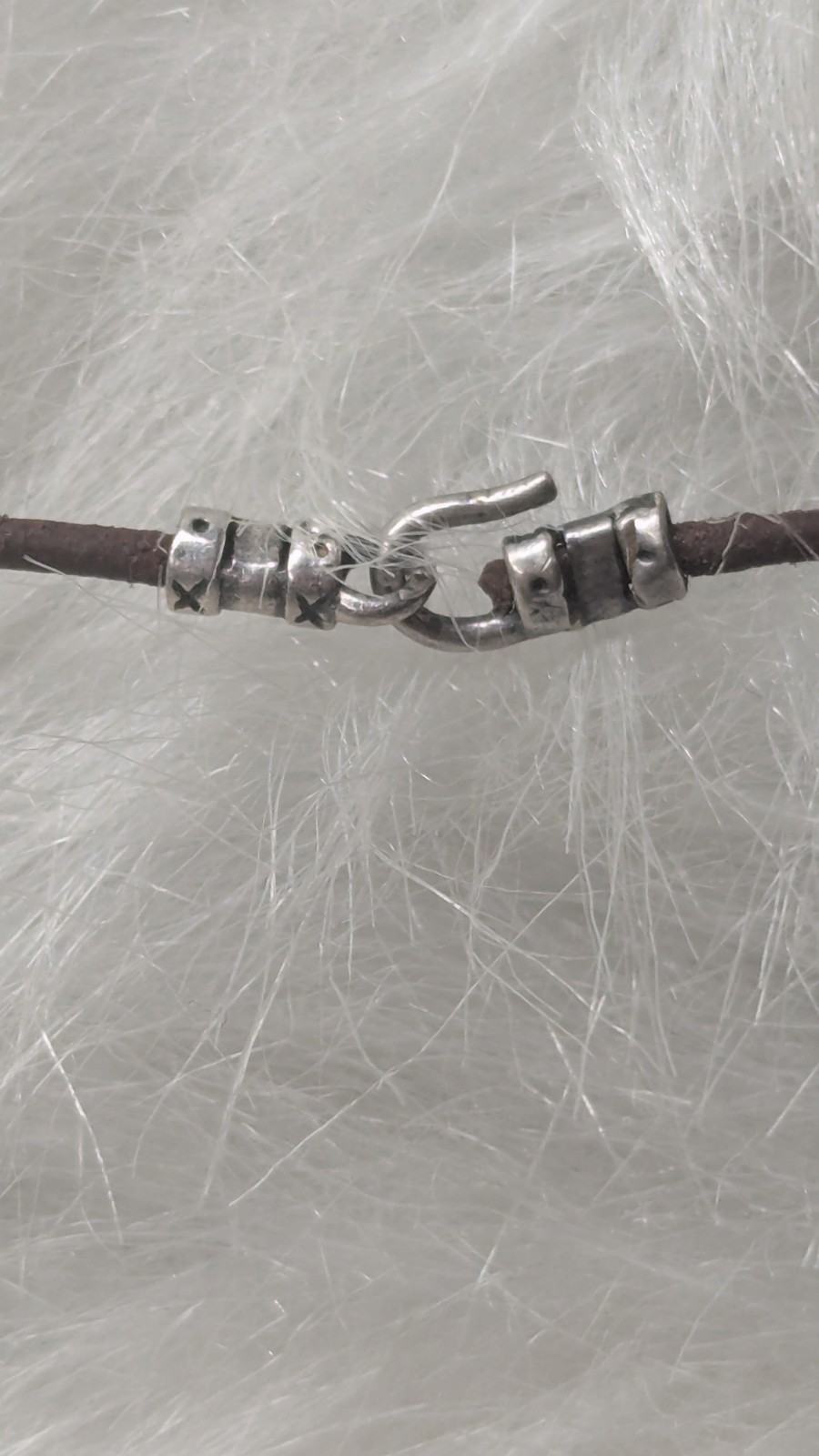 Agate Silver Cord Necklace Hook Latch 16″ Beautiful Stone With Real Silver Catch