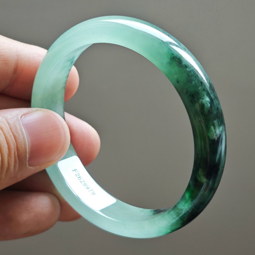 53mm Emerald Green Icy Jadeite Jade Bangle Bracelet Burma Jade Bangle 3826