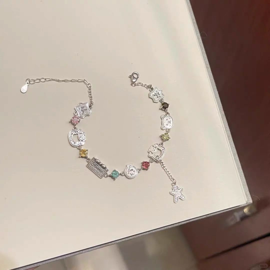 Adorable Gingerbread Bear Bracelet, Colorful Crystal Pendant, Zinc Alloy Jewelry