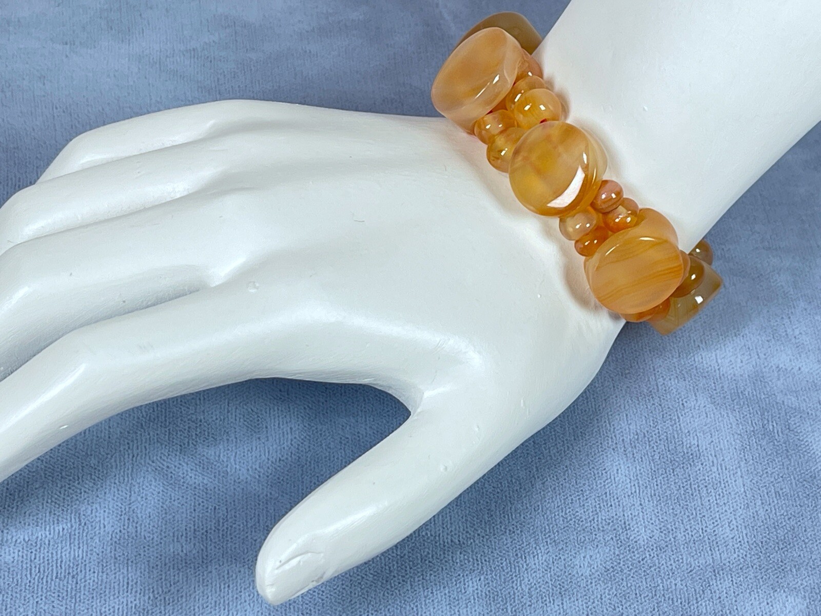 Beaded Agate Gemstone Fashion Jewelry Elastic Stretchable Bracelet 6″ in Length