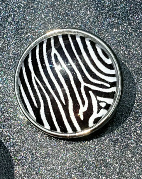 Silver 18mm Snap Zebra animal print black white Button Charm