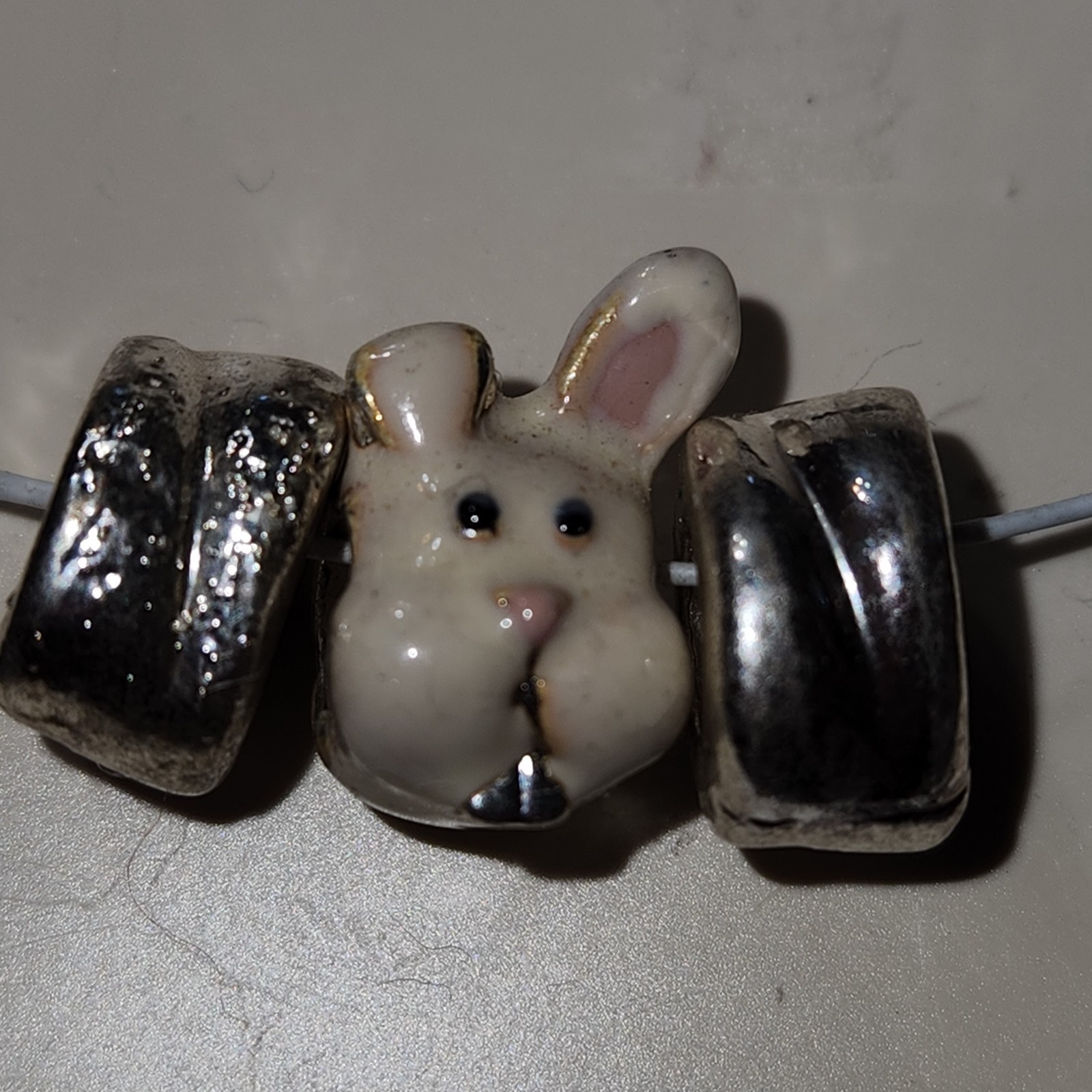 2 EASTER BUNNY Charms + 4 Silver Tone Add On Charms Rabbit NOS Sensible Solution