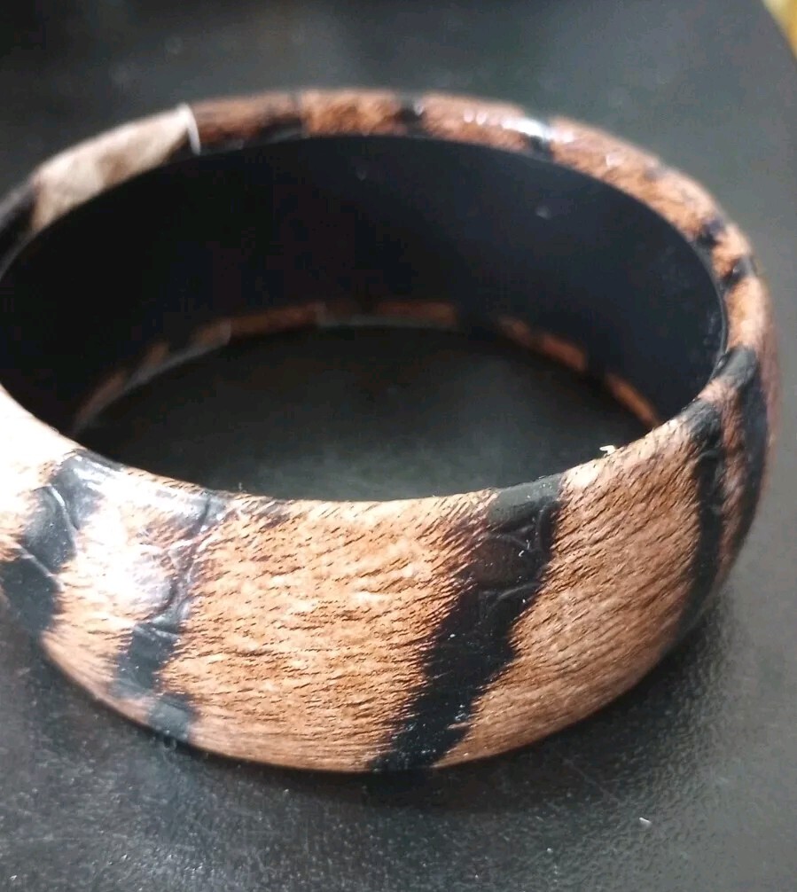Black Brown Tiger Design Vinyl Bangle Bracelet