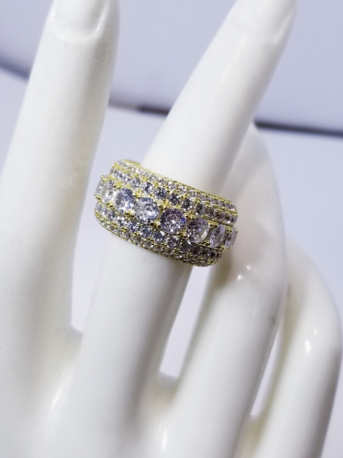 GLD Shop 5 Layer Cubic Zirconia Band Ring Sz 6.5