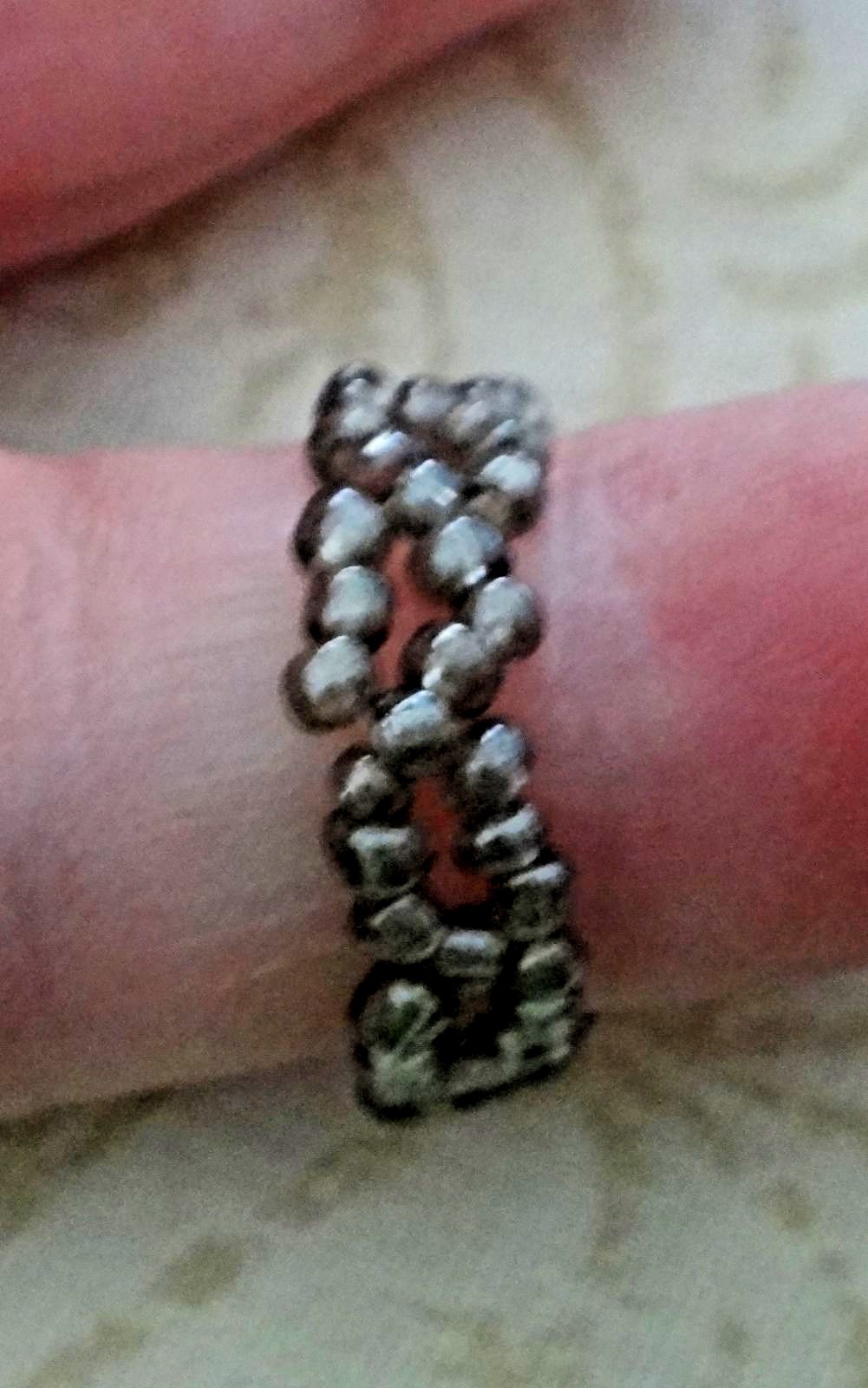 7 size 8 Pink & Grey Children’s Birthday Party Favors Plastic Beaded Rings