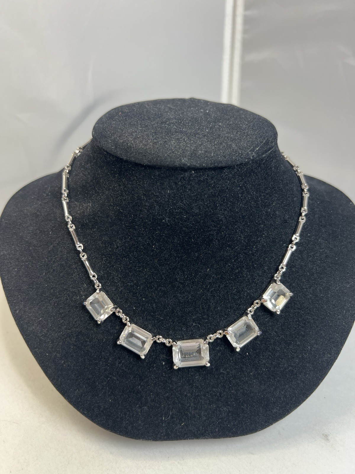 Beatuiful Swarovski Swan Signed Silver Tone Open Back Crystal Necklace